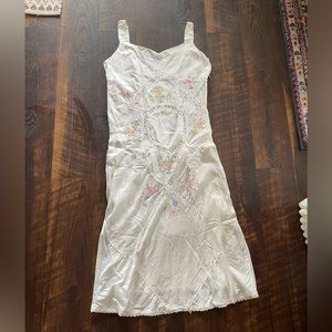 Vintage Embroidered Boho dress S